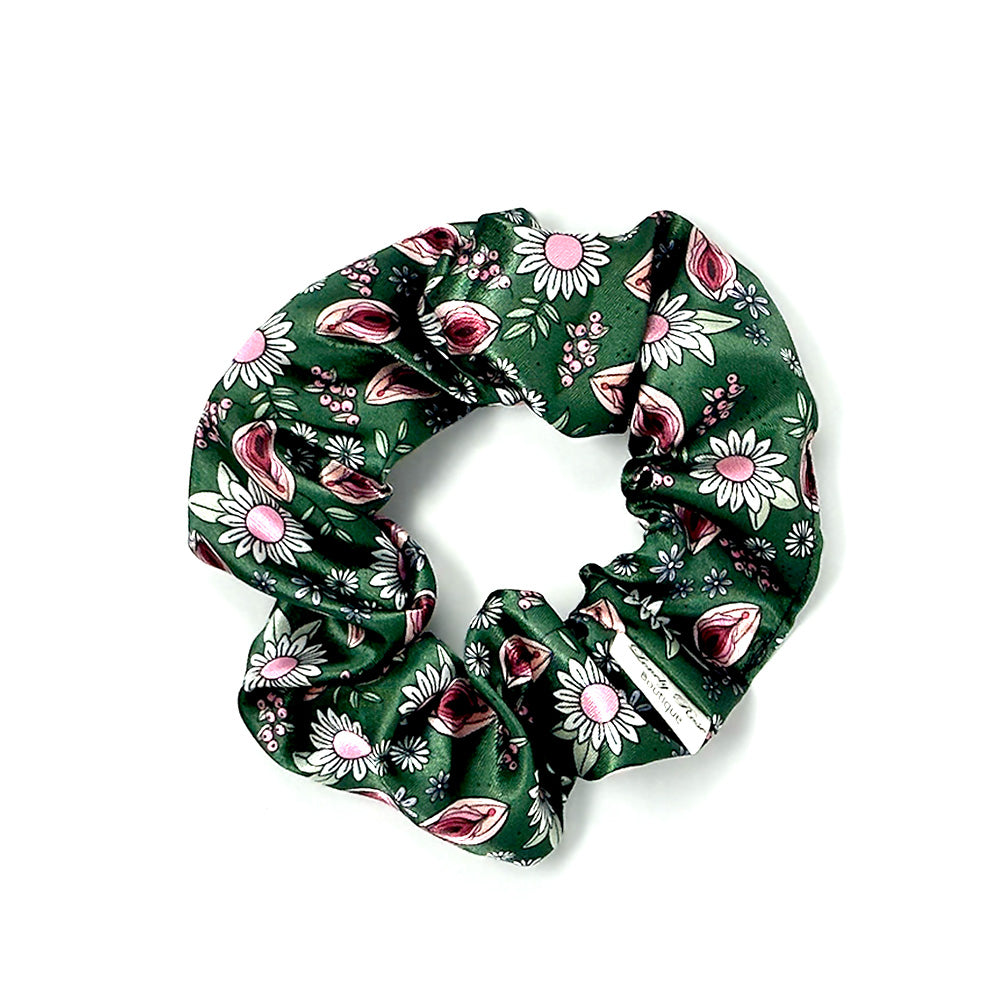 SCRUNCHIE GREEN SUMMER VULVA